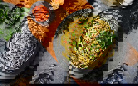 Creamy Chicken And Pea Pasta