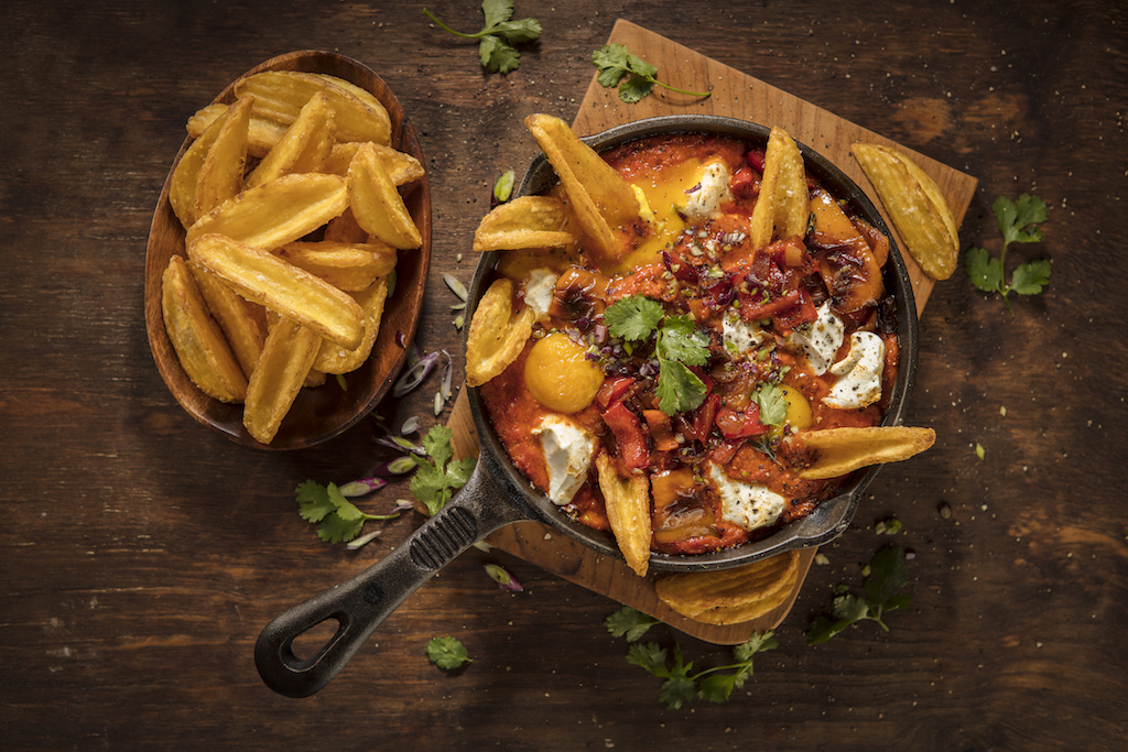 Crispers & Turkish Pepper Dip