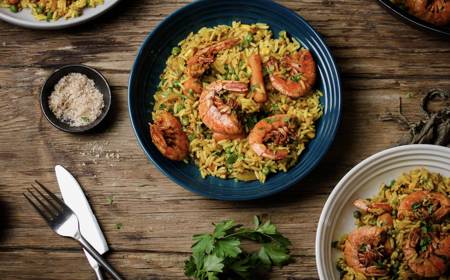 Prawns With Peas, Carrots And Corn