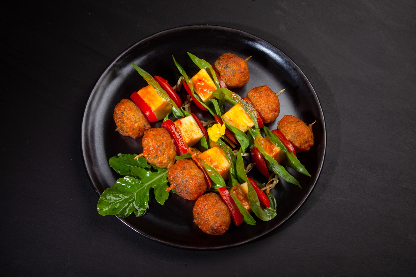 Caprese Salad On Skewers With Red Pepper Pesto