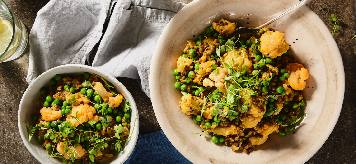Creamy Cauliflower & Pea Curry