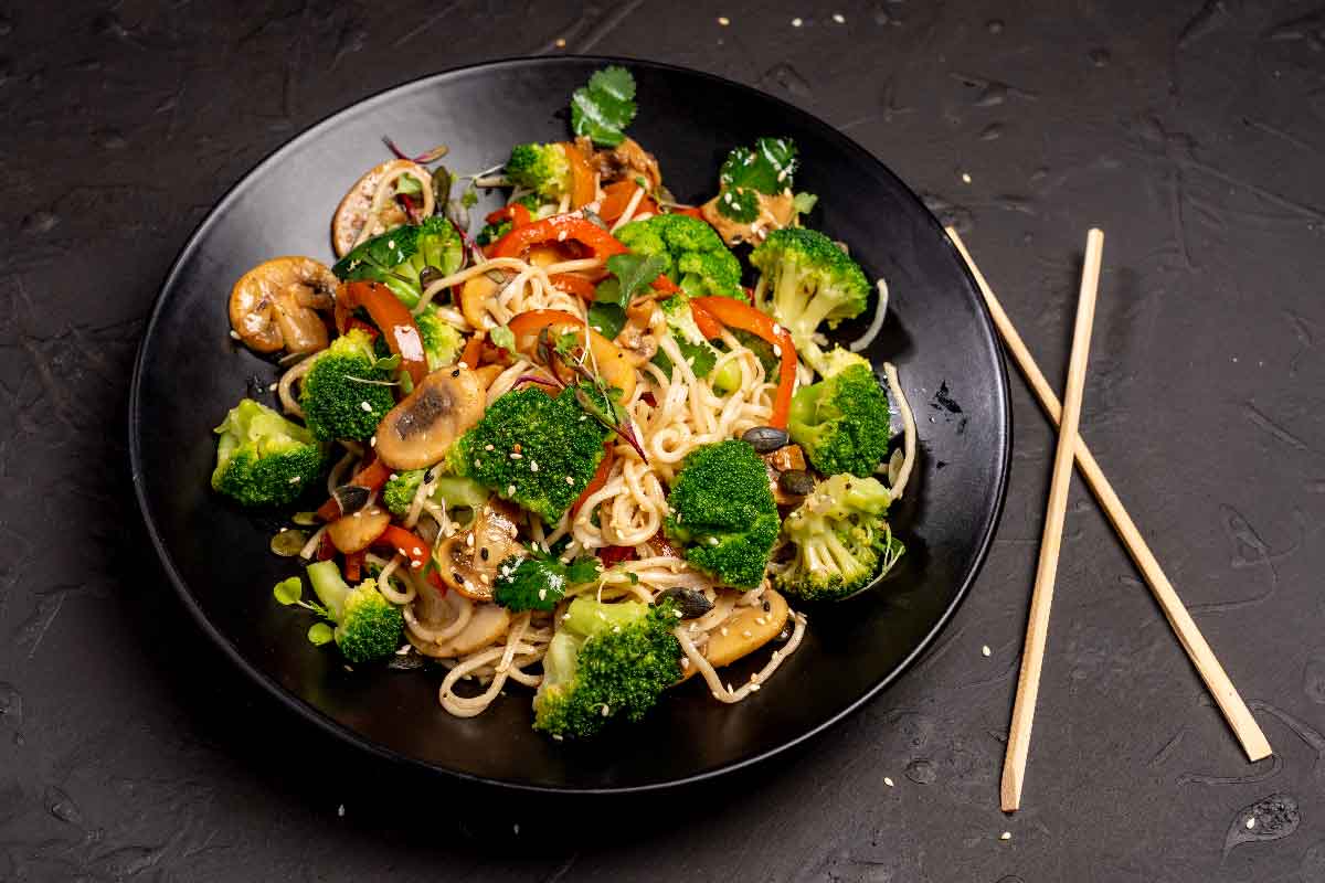 Broccoli and Mushroom Stir-Fry