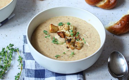 Roasted Cauliflower & Potato Soup
