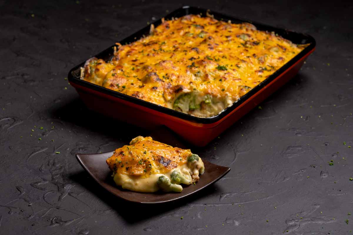 Cheesy Broccoli and Chicken Casserole